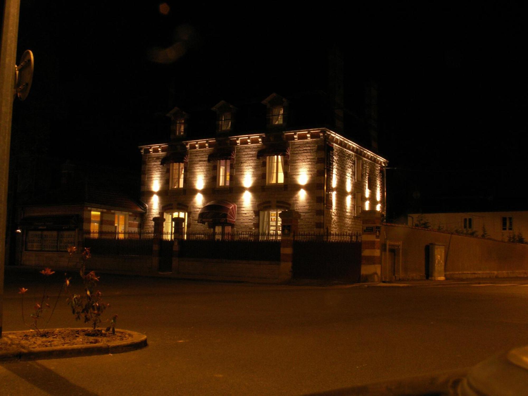 Hotel Manoir Francois 1Er Vitry-le-François Exterior foto