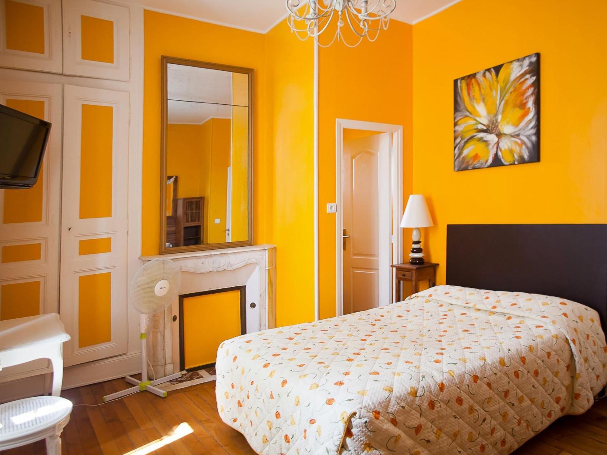 Hotel Manoir Francois 1Er Vitry-le-François Habitación foto